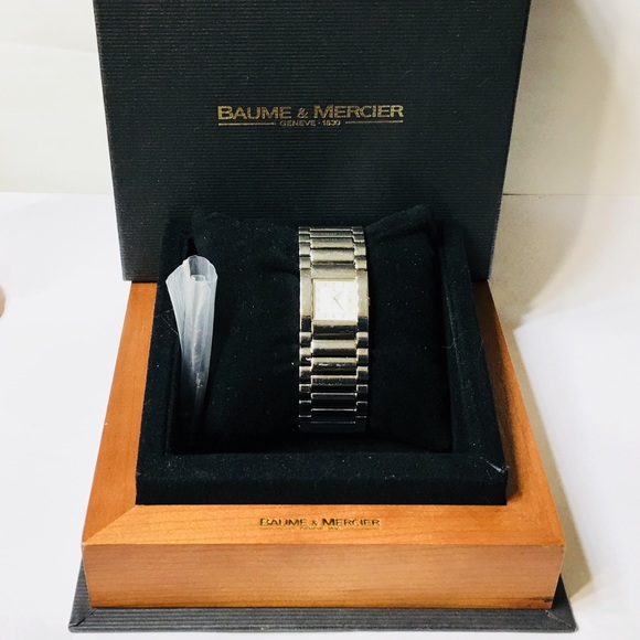 Baume & Mercier Catwalk Watch MV045219 With Box main image 7